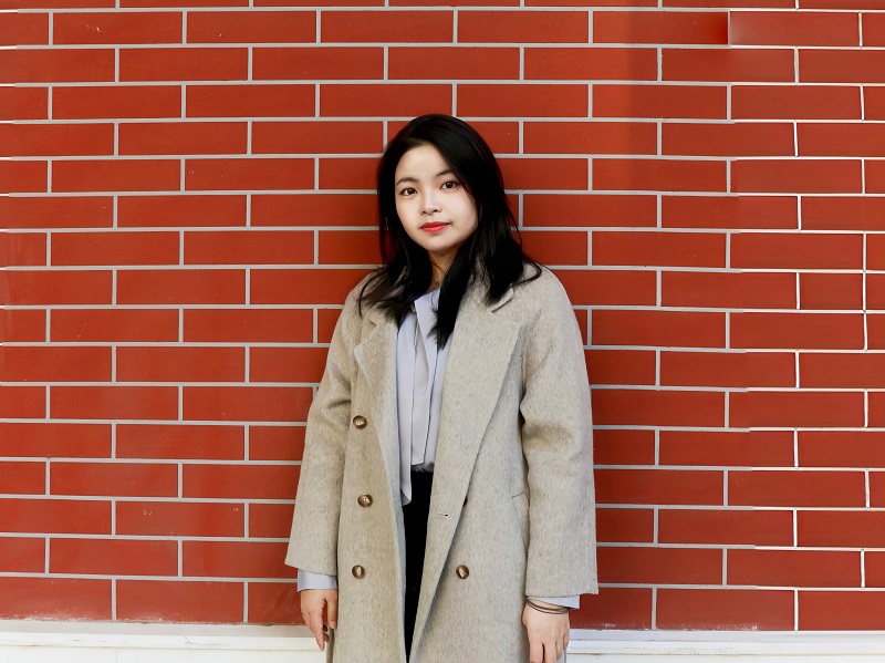 杨丽君.jpg