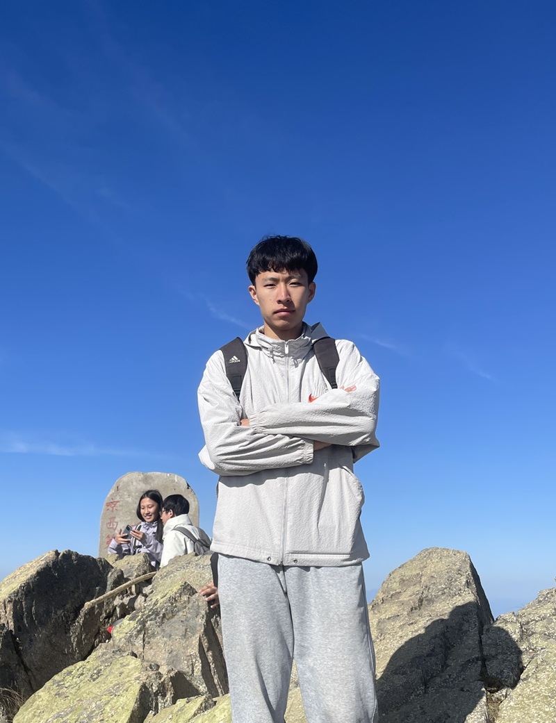 体育-张浩轩.jpg