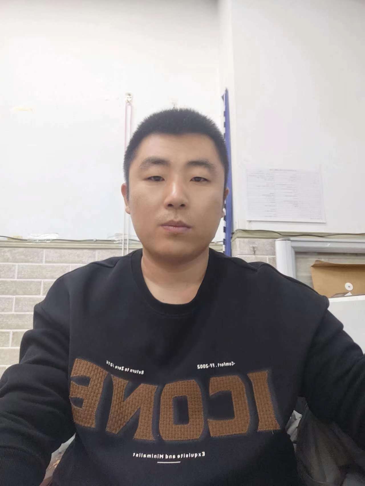 1730092107759018213.jpg